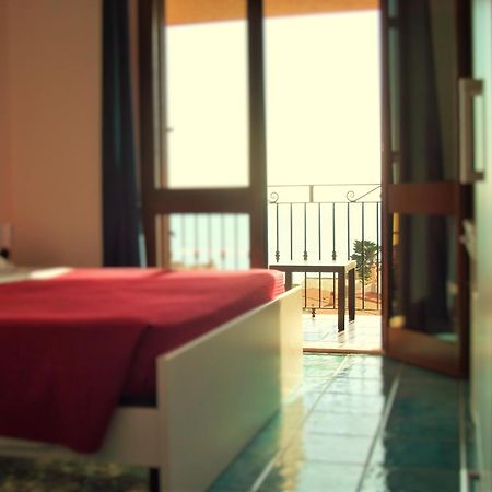 Hotel Bellavista S'Archittu Værelse billede