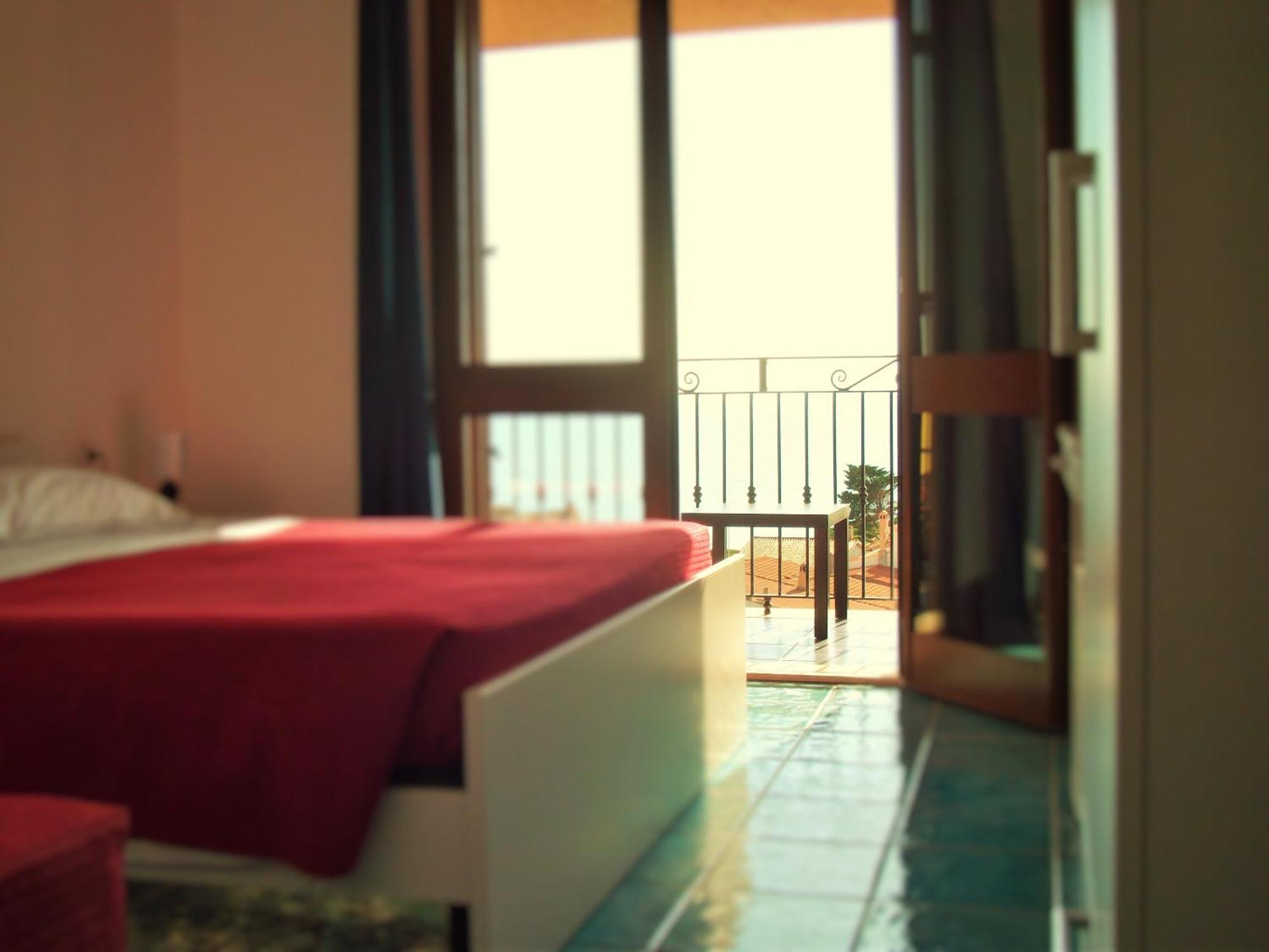 Hotel Bellavista S'Archittu Værelse billede