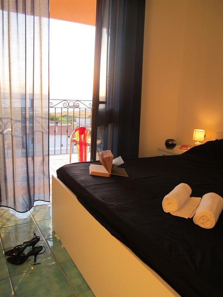 Hotel Bellavista S'Archittu Eksteriør billede