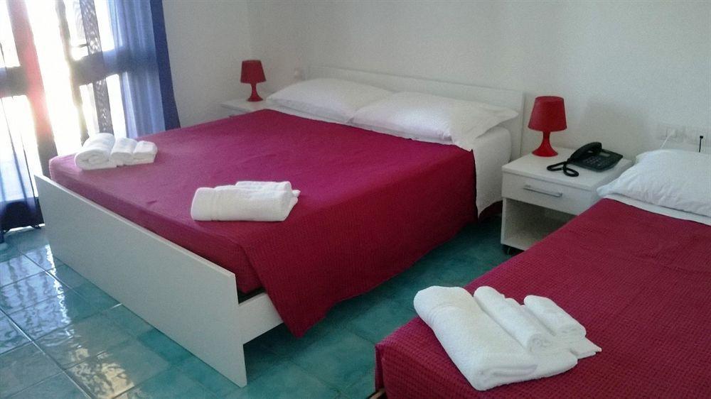 Hotel Bellavista S'Archittu Eksteriør billede